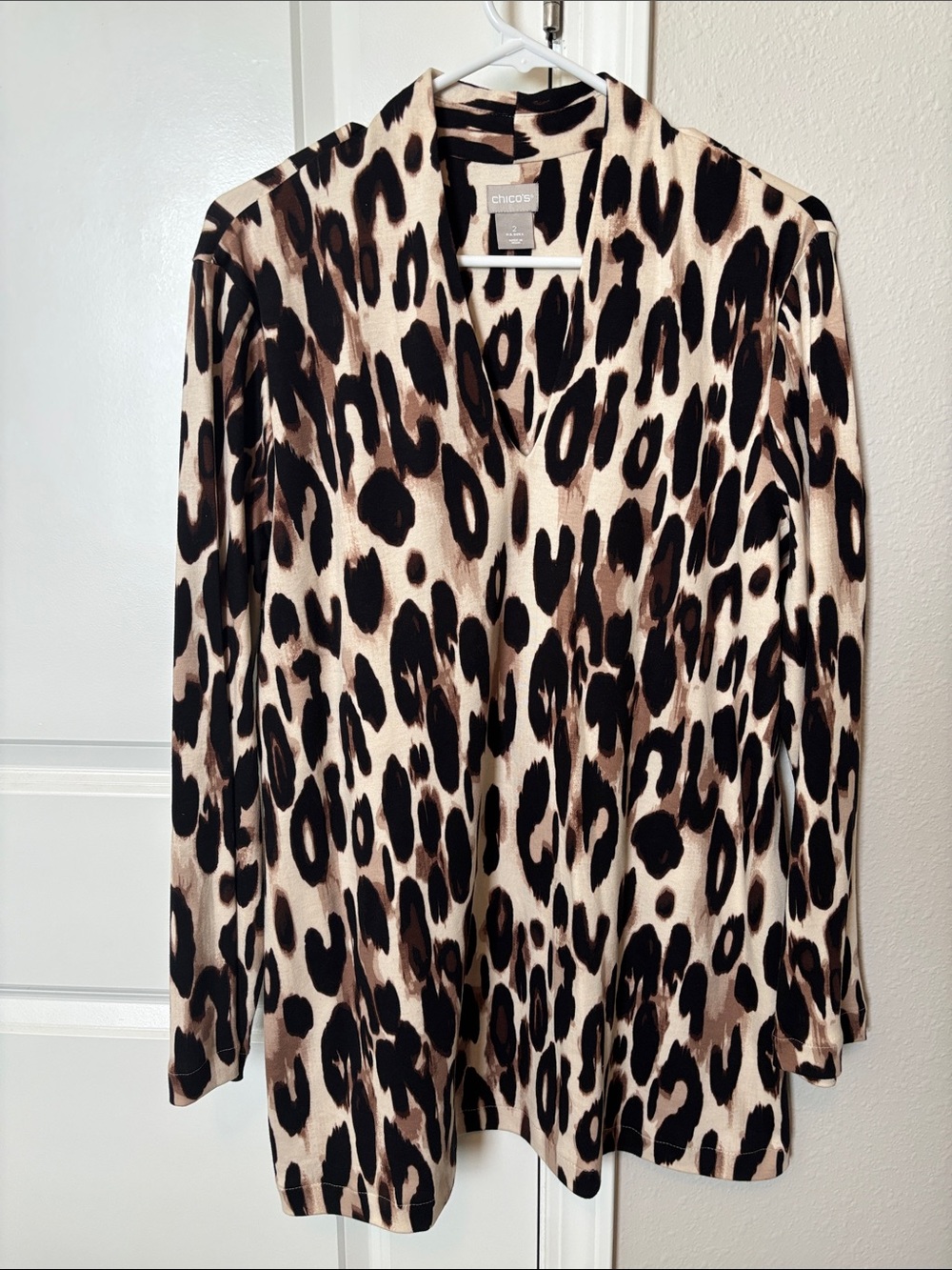 Chico's 2 Leopard Print V-Neck Top in Black & Brown Pima Cotton